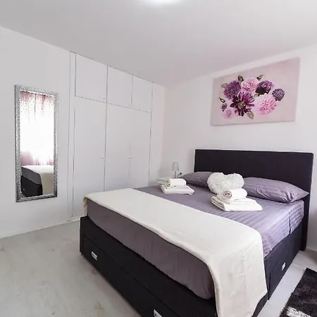 Biserka Apartment