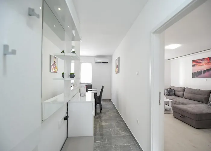 Biserka Apartment Zadar